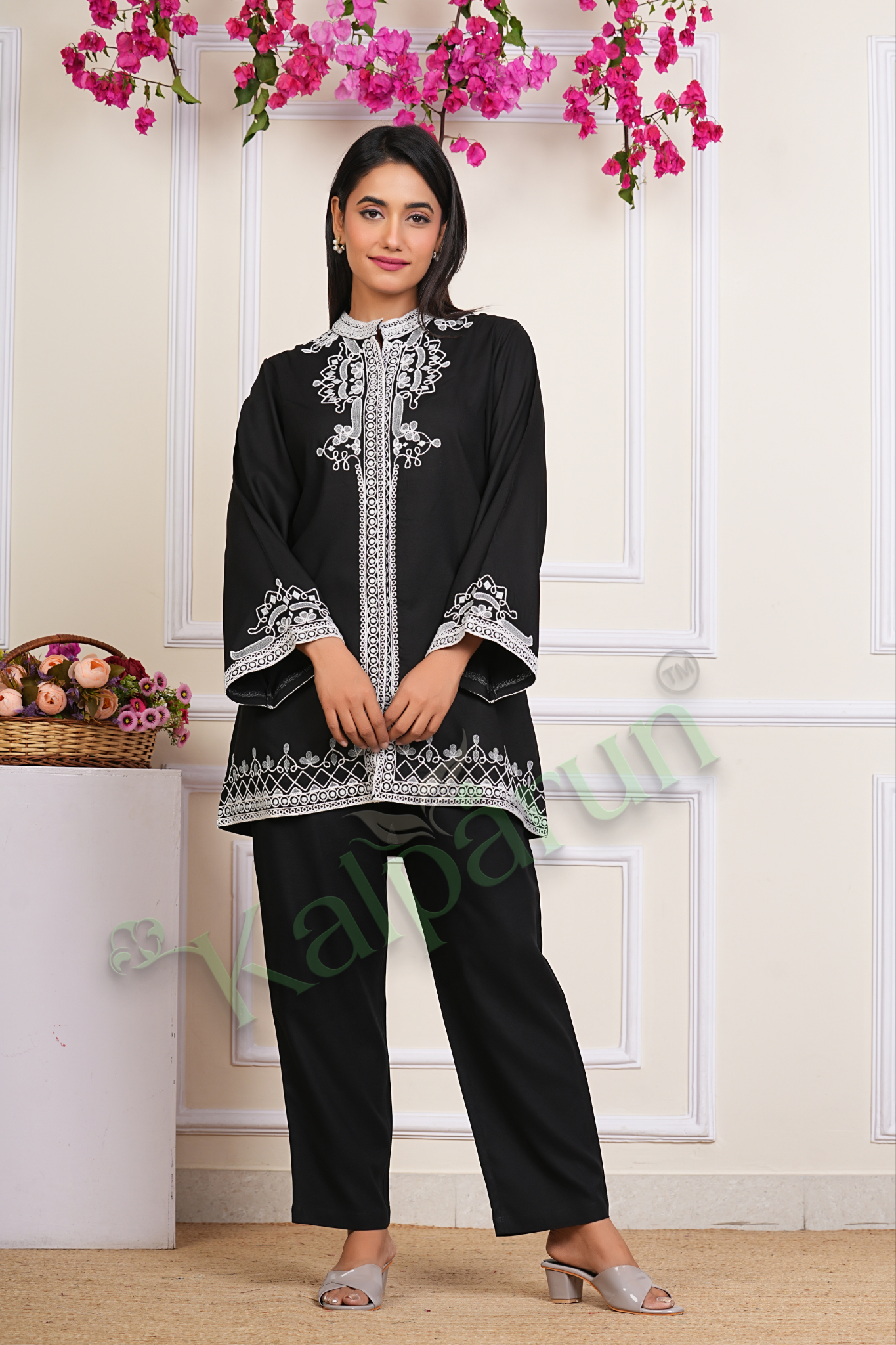 KALPARUN Women's Traditional Black Kurti Set with White Embroidery, Long Sleeve Mandarin Collar, Ethnic Wear