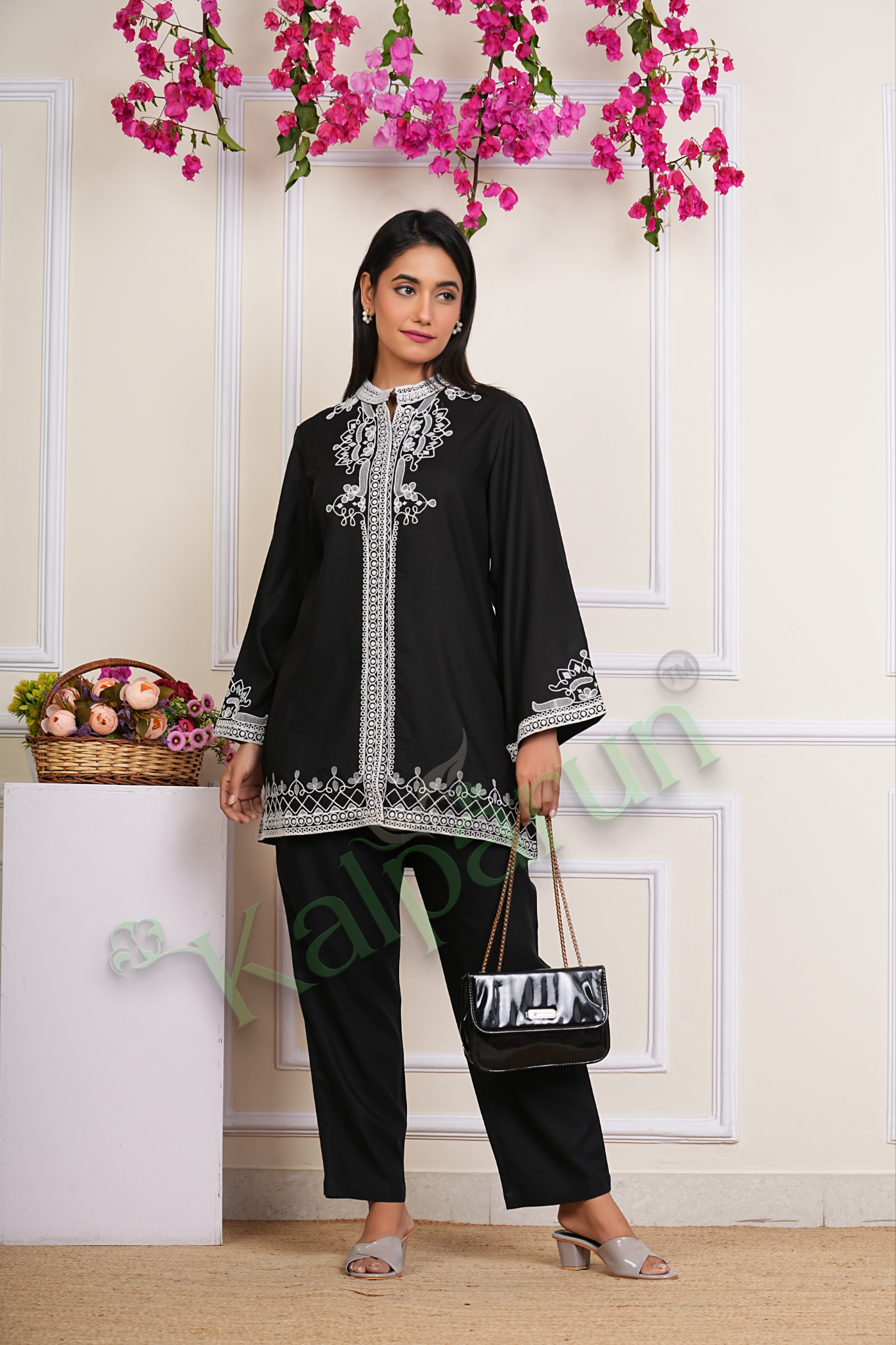 KALPARUN Women's Traditional Black Kurti Set with White Embroidery, Long Sleeve Mandarin Collar, Ethnic Wear