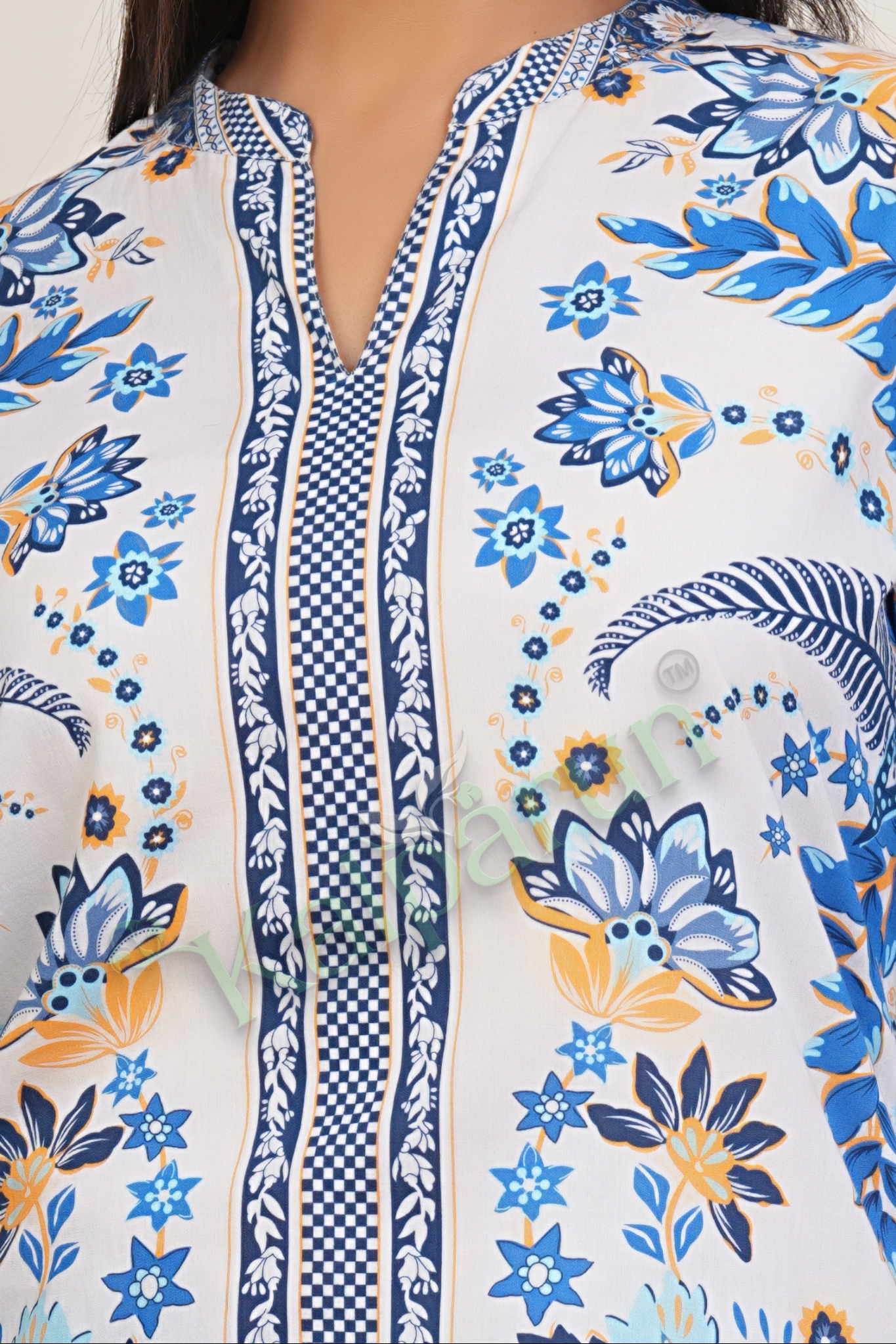 KALPARUN Women's Floral Print Co-Ord Set, White and Blue Pattern, 3/4 Sleeves, V-Neck, Traditional Border Design with Plazzo Pant