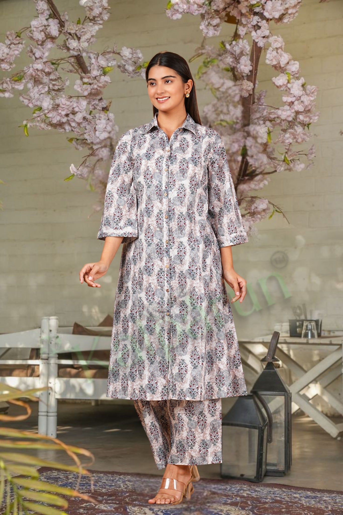 Kalparun Women's Paisley Print Cotton Kurta Pant Set, Button-Down Kurta Set, Grey and Pink Color
