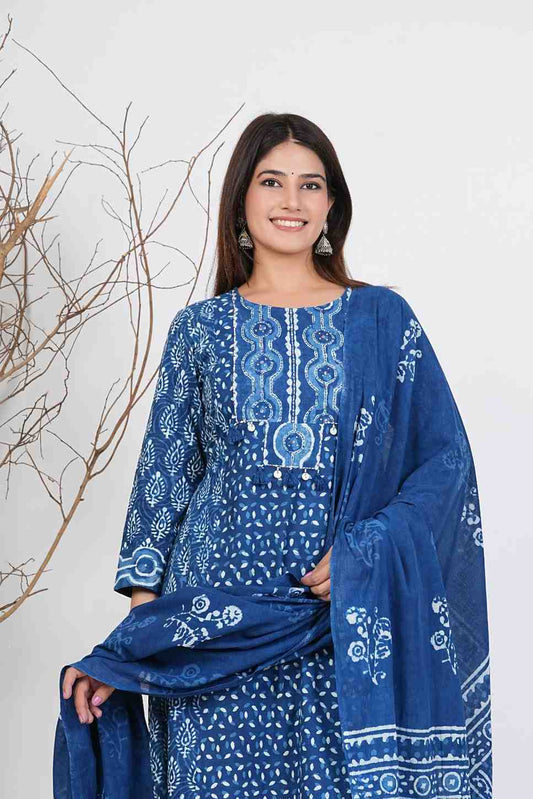 Women’s Indigo Cotton Dabu Print Kurta Pant Set with Dupatta