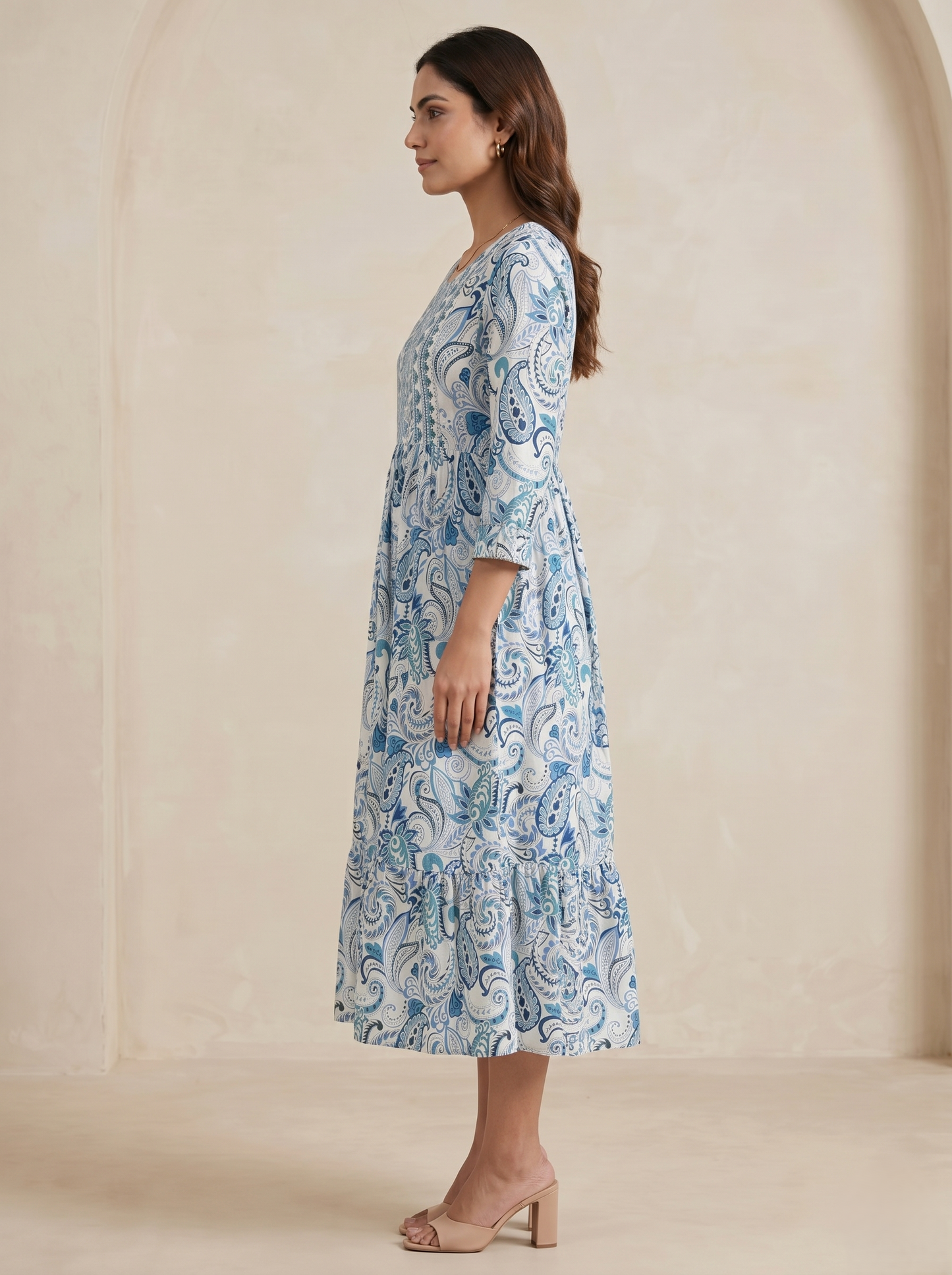 Women's Blue Viscose Rayon Paisley Print Midi Dress