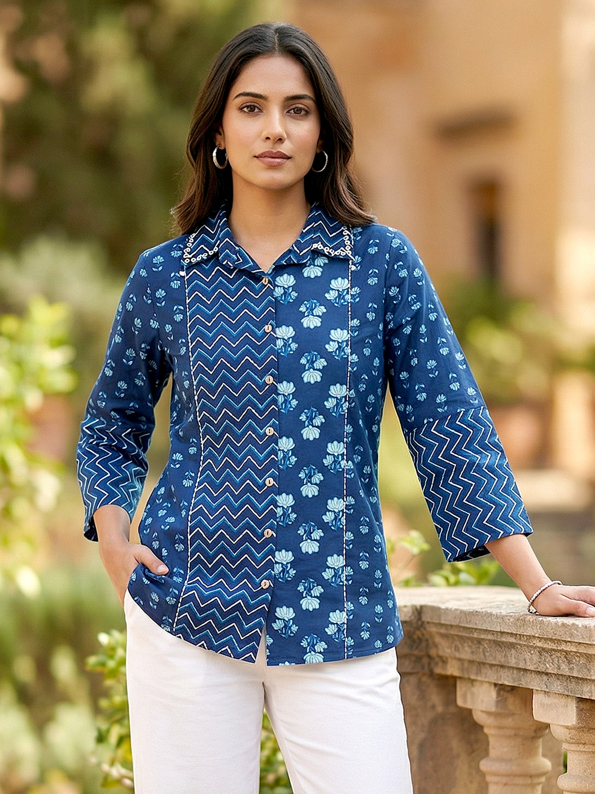 Blue printed cotton shirt for women